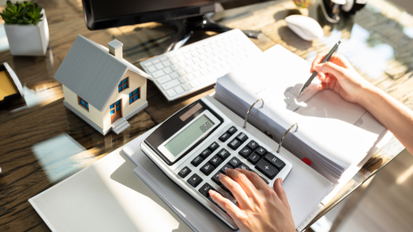 A aplicação do princípio da capacidade contributiva é essencial para um sistema tributário equilibrado, como aponta Leonardo Manzan.