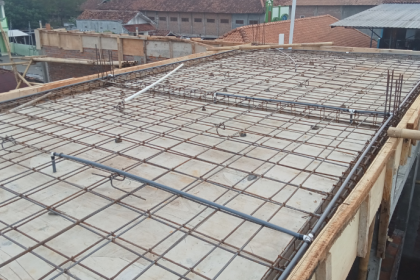 Mini-painel nervurado treliçado: quais são os benefícios e limitações de aplicação é analisado por Valderci Malagosini Machado com foco em eficiência estrutural e viabilidade de obra.